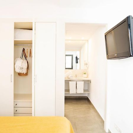 โอนา ลีฟวิง บาร์เซโลนา Aparthotel โอสปิตาเล็ต เดอ โยเบรกัต ภายนอก รูปภาพ