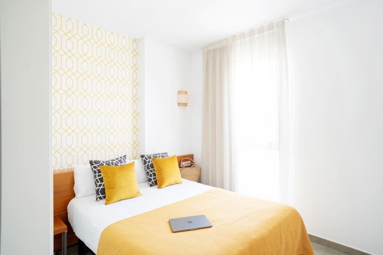 โอนา ลีฟวิง บาร์เซโลนา Aparthotel โอสปิตาเล็ต เดอ โยเบรกัต ภายนอก รูปภาพ